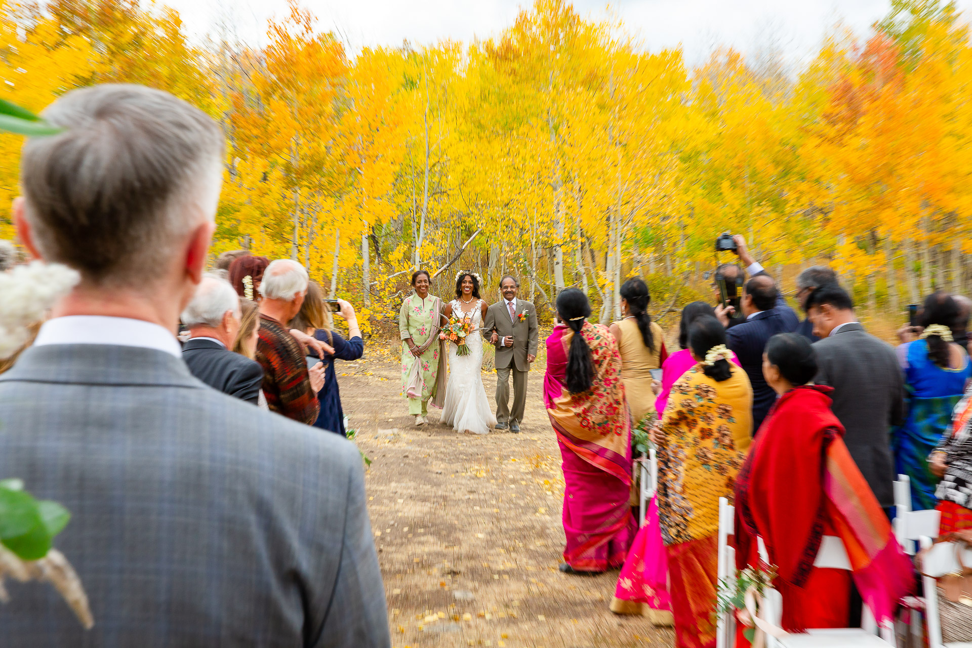 https://mountainmagicmedia.com/wp-content/uploads/2023/07/Crested-Butte-photographer-Gunnison-photographers-Colorado-photography-proposal-engagement-elopement-wedding-venue-boudoir-photo-by-Mountain-Magic-Media-16.jpg