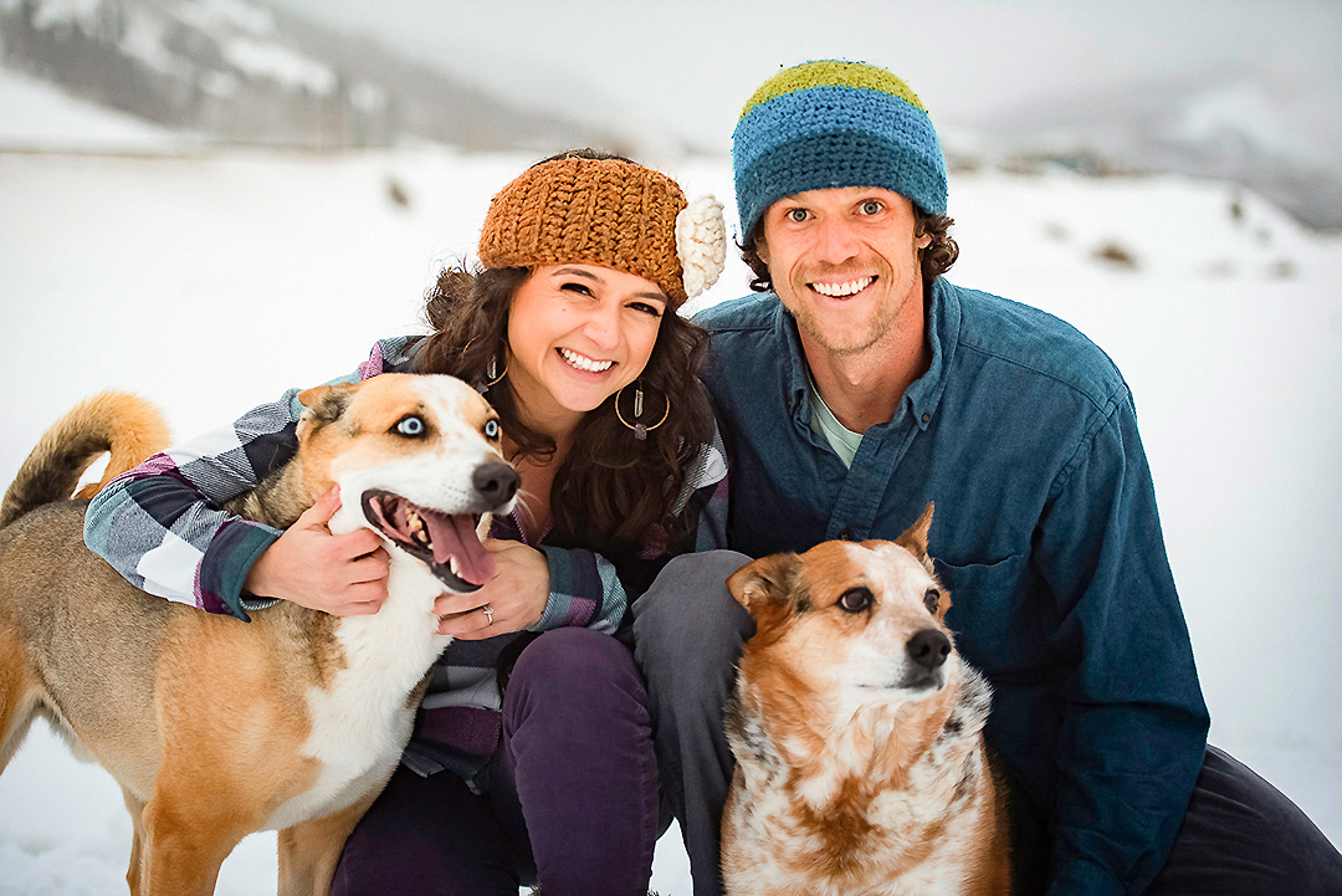 https://mountainmagicmedia.com/wp-content/uploads/2023/07/Crested-Butte-photographer-Gunnison-photographers-Colorado-photography-proposal-engagement-elopement-wedding-venue-boudoir-photo-by-Mountain-Magic-Media-8.jpg