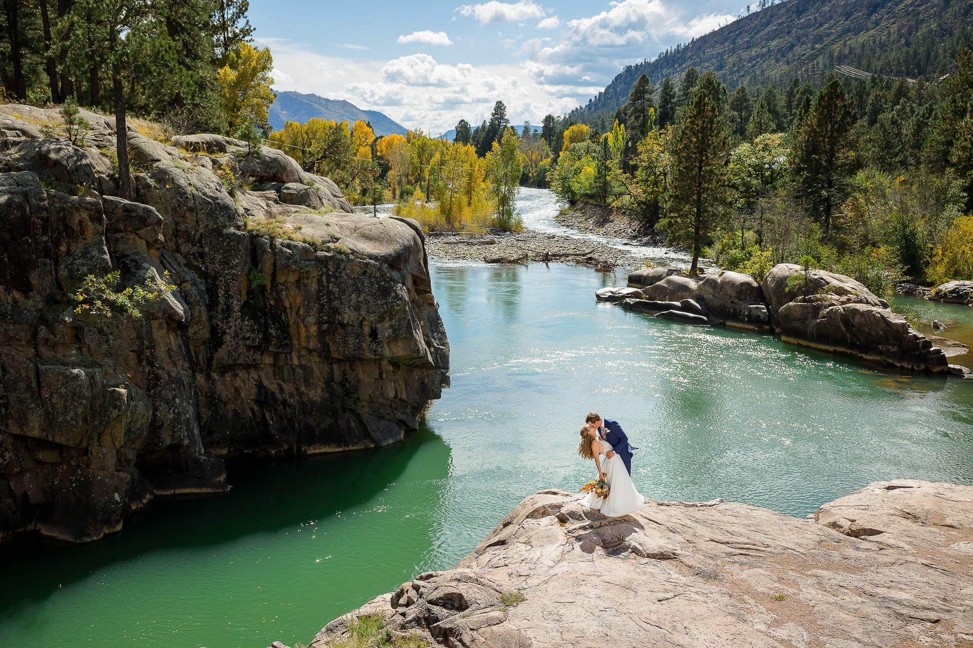 https://mountainmagicmedia.com/wp-content/uploads/2023/07/Crested-Butte-photographer-Gunnison-photographers-Colorado-photography-proposal-engagement-elopement-wedding-venue-boudoir-photo-by-Mountain-Magic-Media-96.jpg