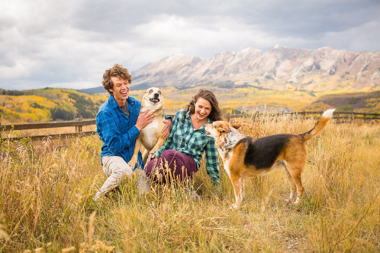 https://mountainmagicmedia.com/wp-content/uploads/2023/07/Crested-Butte-photographer-Gunnison-photographers-Colorado-photography-proposal-engagement-elopement-wedding-venue-photo-by-Mountain-Magic-Media-10-1.jpg