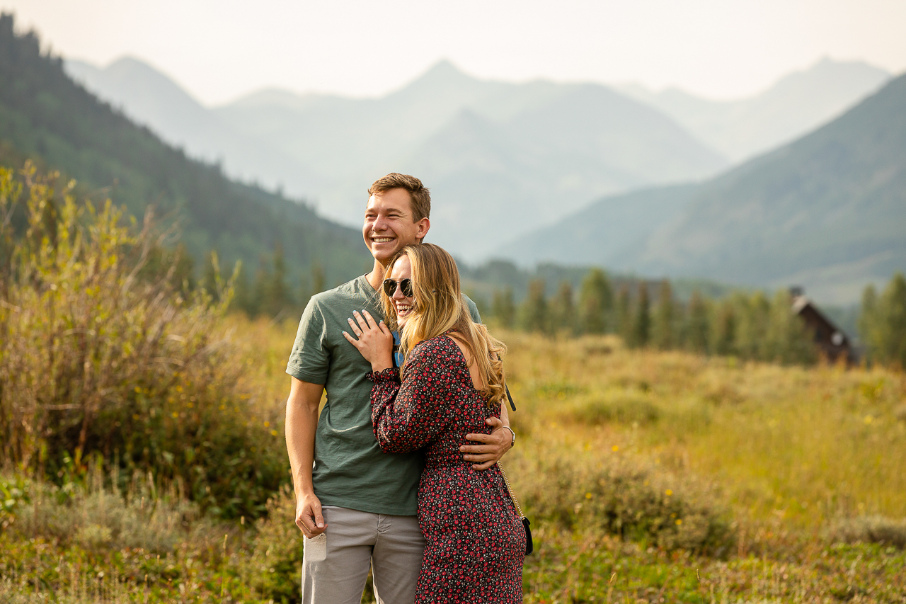 https://mountainmagicmedia.com/wp-content/uploads/2023/07/Crested-Butte-photographer-Gunnison-photographers-Colorado-photography-proposal-engagement-elopement-wedding-venue-photo-by-Mountain-Magic-Media-1006.jpg