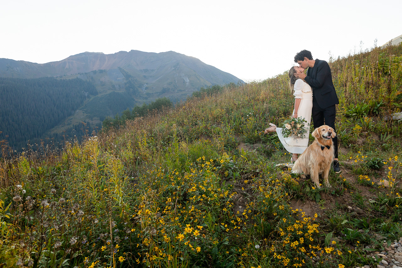 https://mountainmagicmedia.com/wp-content/uploads/2023/07/Crested-Butte-photographer-Gunnison-photographers-Colorado-photography-proposal-engagement-elopement-wedding-venue-photo-by-Mountain-Magic-Media-1046.jpg