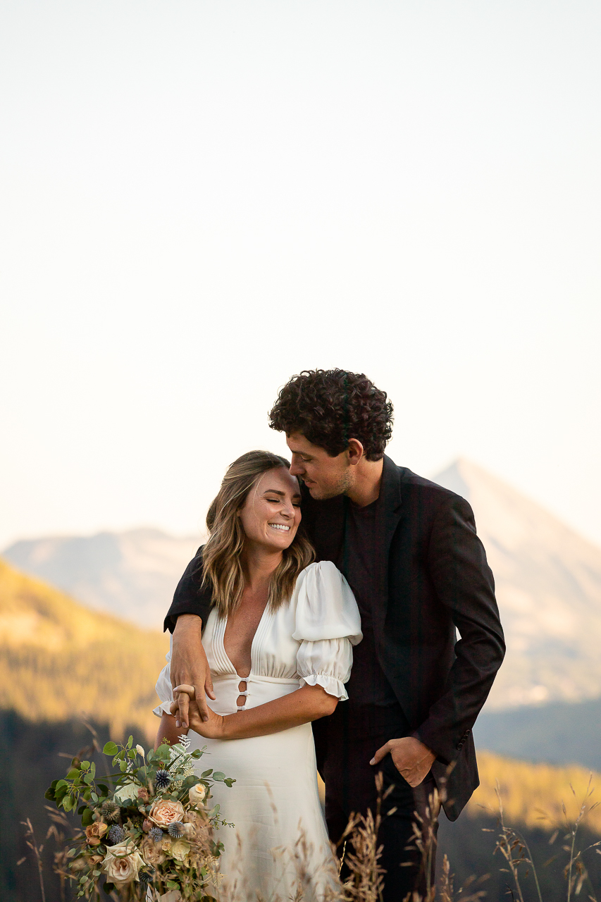 https://mountainmagicmedia.com/wp-content/uploads/2023/07/Crested-Butte-photographer-Gunnison-photographers-Colorado-photography-proposal-engagement-elopement-wedding-venue-photo-by-Mountain-Magic-Media-1047.jpg