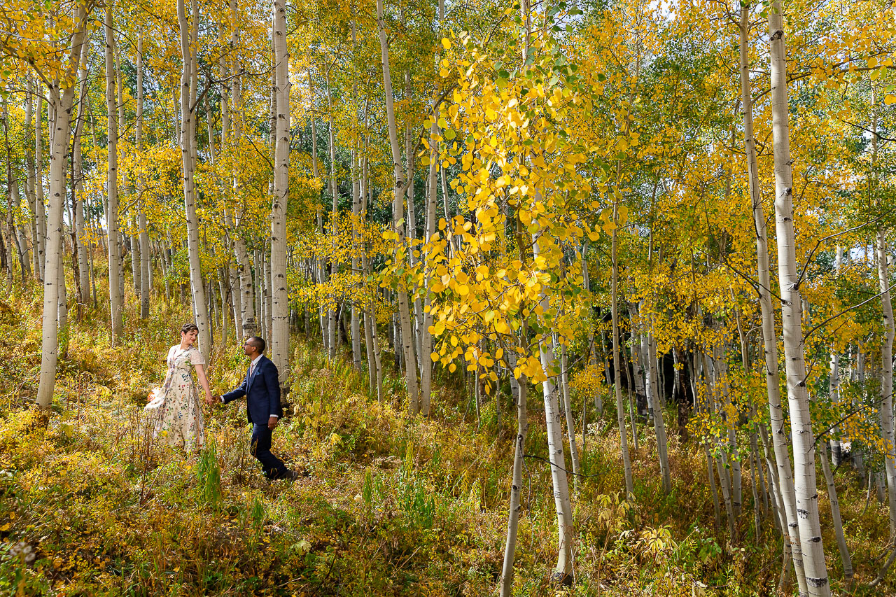 https://mountainmagicmedia.com/wp-content/uploads/2023/07/Crested-Butte-photographer-Gunnison-photographers-Colorado-photography-proposal-engagement-elopement-wedding-venue-photo-by-Mountain-Magic-Media-1083.jpg