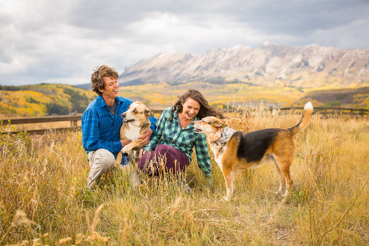 https://mountainmagicmedia.com/wp-content/uploads/2023/07/Crested-Butte-photographer-Gunnison-photographers-Colorado-photography-proposal-engagement-elopement-wedding-venue-photo-by-Mountain-Magic-Media-11-1.jpg