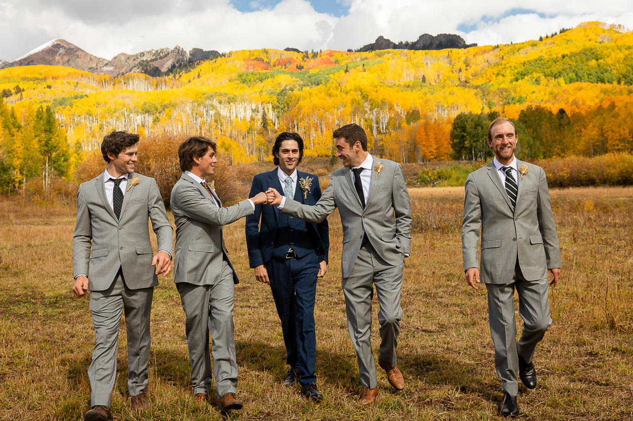 https://mountainmagicmedia.com/wp-content/uploads/2023/07/Crested-Butte-photographer-Gunnison-photographers-Colorado-photography-proposal-engagement-elopement-wedding-venue-photo-by-Mountain-Magic-Media-1190.jpg