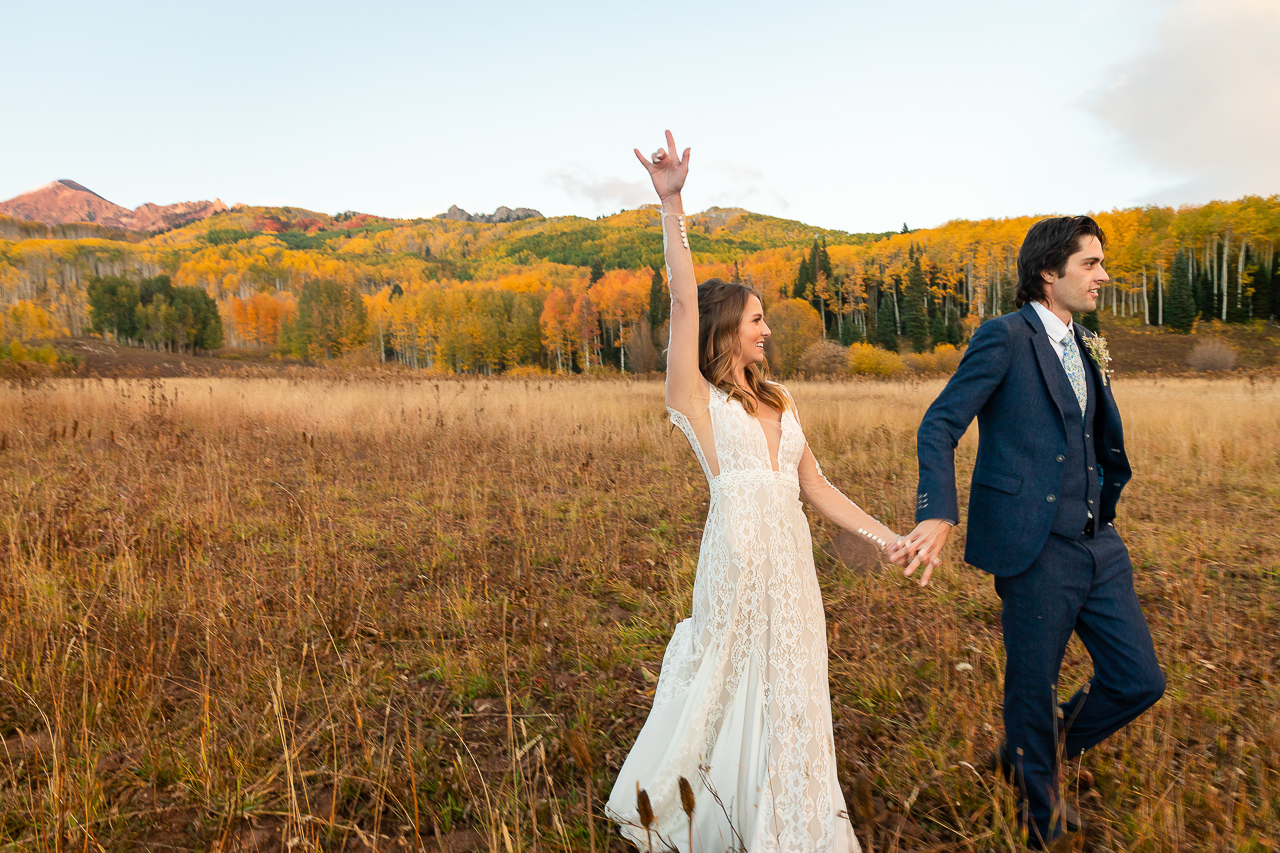 https://mountainmagicmedia.com/wp-content/uploads/2023/07/Crested-Butte-photographer-Gunnison-photographers-Colorado-photography-proposal-engagement-elopement-wedding-venue-photo-by-Mountain-Magic-Media-1241.jpg