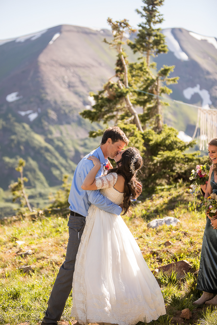 https://mountainmagicmedia.com/wp-content/uploads/2023/07/Crested-Butte-photographer-Gunnison-photographers-Colorado-photography-proposal-engagement-elopement-wedding-venue-photo-by-Mountain-Magic-Media-138.jpg