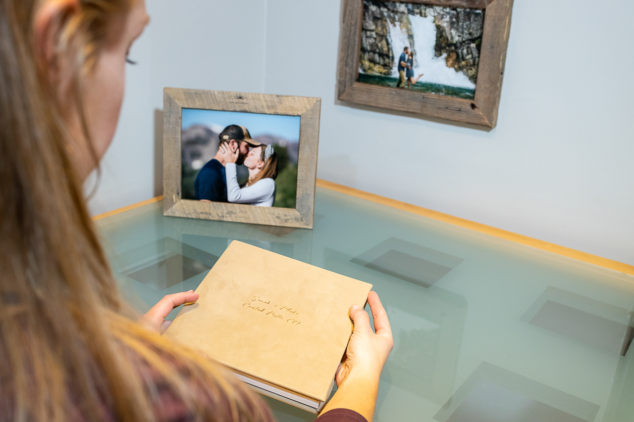 https://mountainmagicmedia.com/wp-content/uploads/2023/07/Crested-Butte-photographer-Gunnison-photographers-Colorado-photography-proposal-engagement-elopement-wedding-venue-photo-by-Mountain-Magic-Media-154.jpg