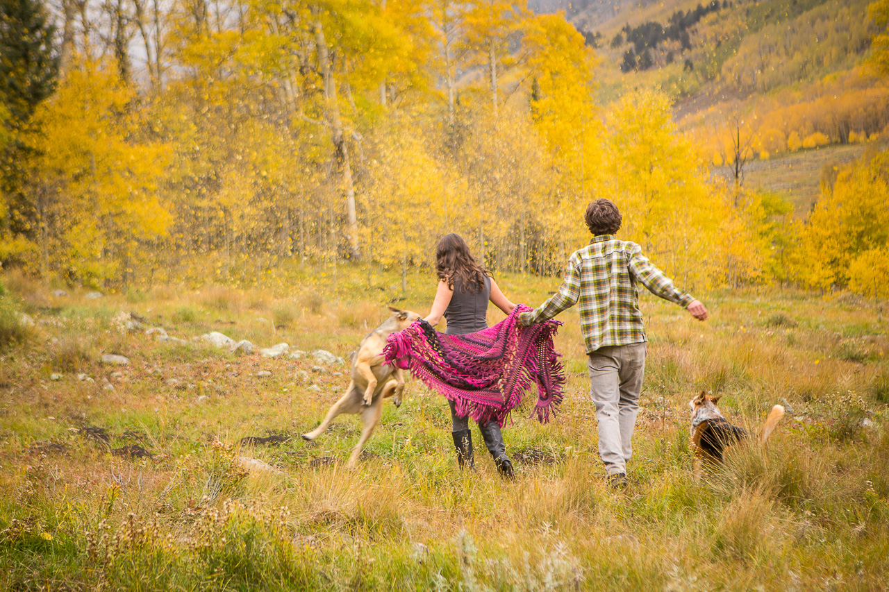 https://mountainmagicmedia.com/wp-content/uploads/2023/07/Crested-Butte-photographer-Gunnison-photographers-Colorado-photography-proposal-engagement-elopement-wedding-venue-photo-by-Mountain-Magic-Media-16-1.jpg