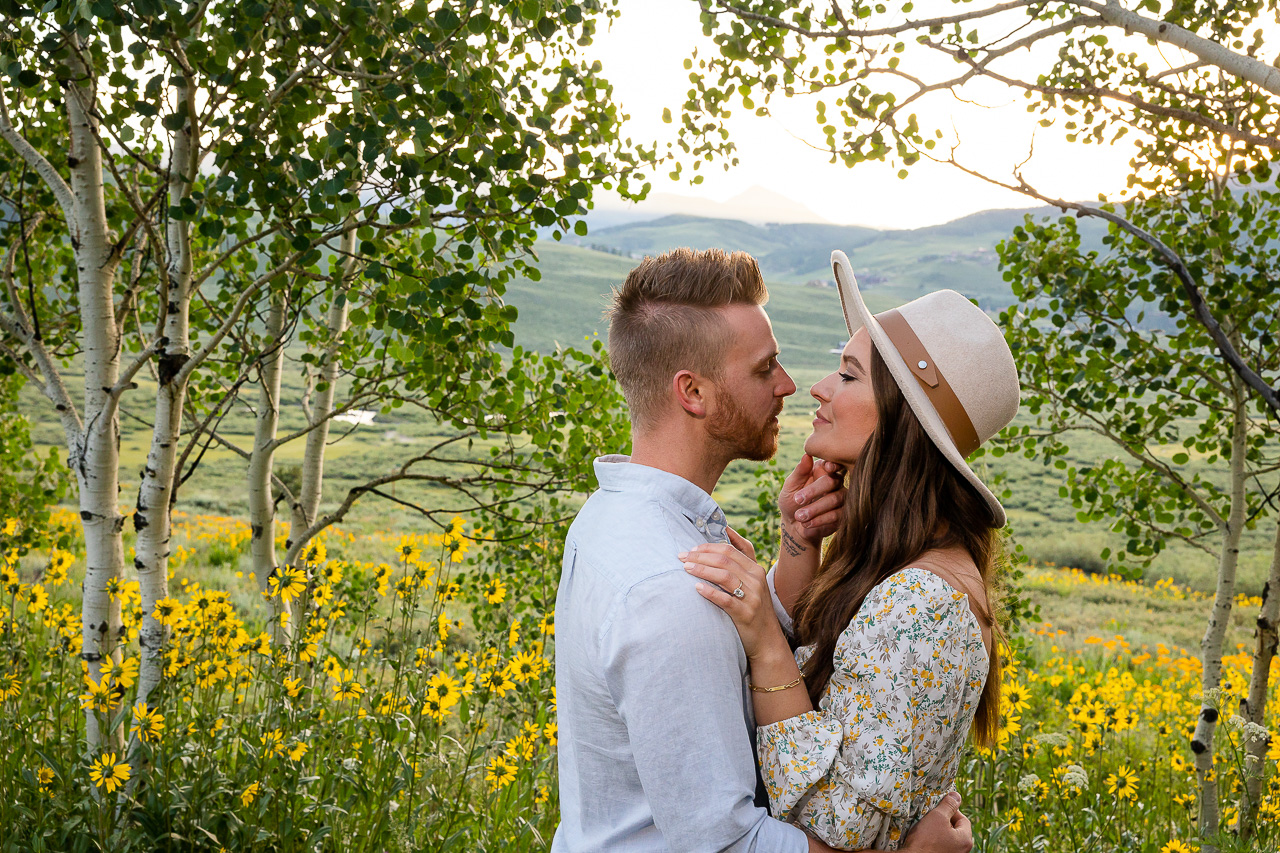 Woods Walk sunrise kiss Crested Butte photographer Gunnison photographers Colorado photography - proposal engagement elopement wedding venue - photo by Mountain Magic Media