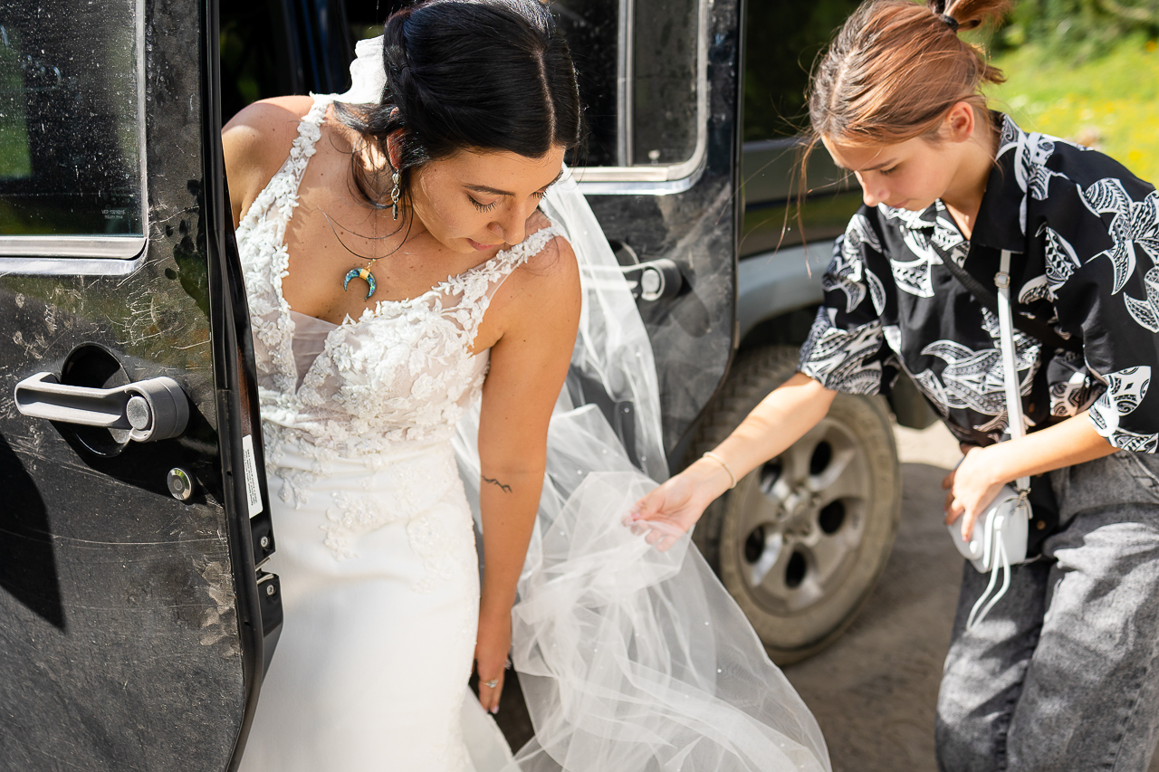 Emerald Lake vows outlovers vow of the wild Adventure Instead elope Crested Butte photographer Gunnison photographers Colorado photography - proposal engagement elopement wedding venue - photo by Mountain Magic Media