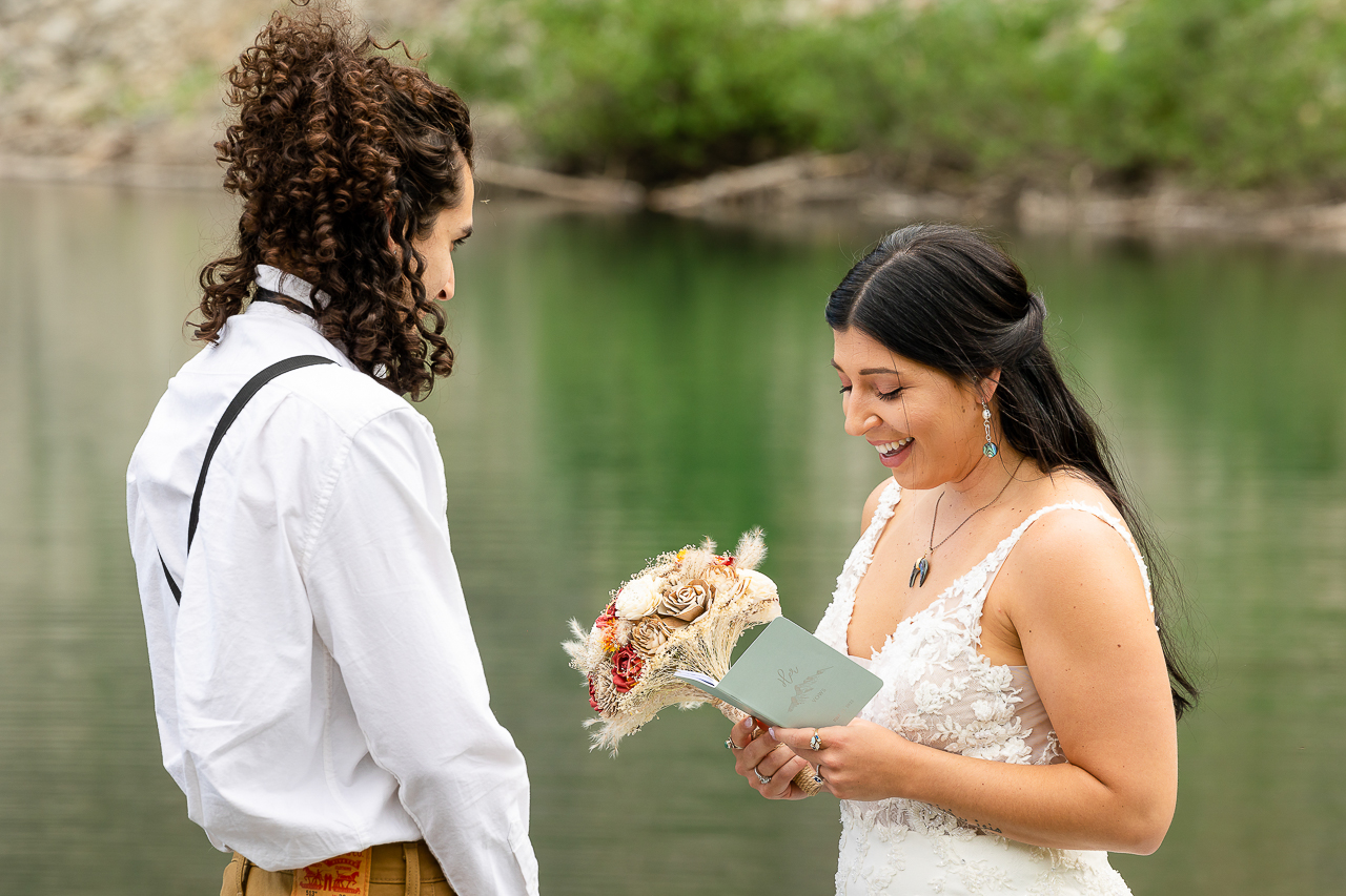 Emerald Lake vows outlovers vow of the wild Adventure Instead elope Crested Butte photographer Gunnison photographers Colorado photography - proposal engagement elopement wedding venue - photo by Mountain Magic Media