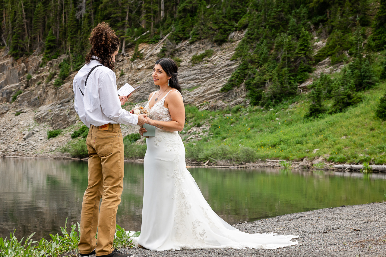 Emerald Lake vows outlovers vow of the wild Adventure Instead elope Crested Butte photographer Gunnison photographers Colorado photography - proposal engagement elopement wedding venue - photo by Mountain Magic Media