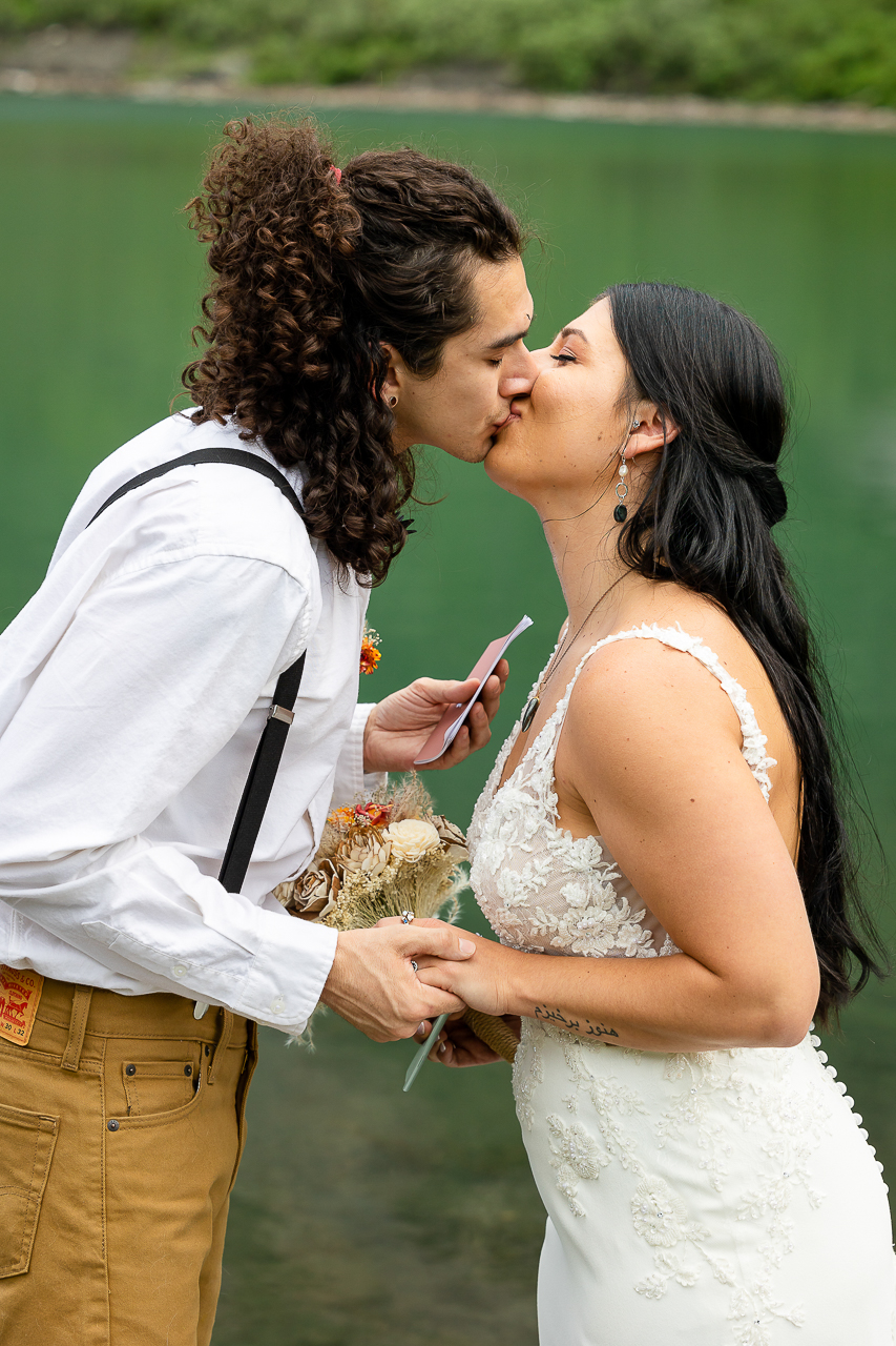 Emerald Lake vows outlovers vow of the wild Adventure Instead elope Crested Butte photographer Gunnison photographers Colorado photography - proposal engagement elopement wedding venue - photo by Mountain Magic Media