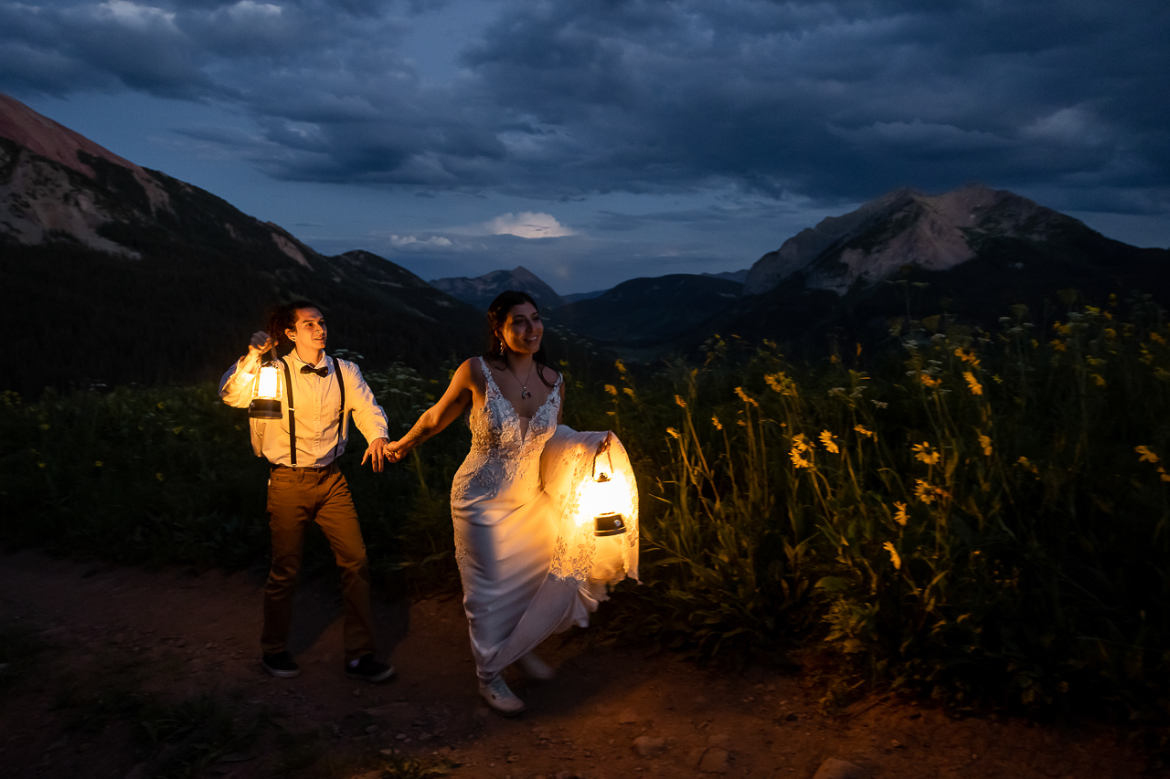 https://mountainmagicmedia.com/wp-content/uploads/2023/07/Crested-Butte-photographer-Gunnison-photographers-Colorado-photography-proposal-engagement-elopement-wedding-venue-photo-by-Mountain-Magic-Media-1884.jpg