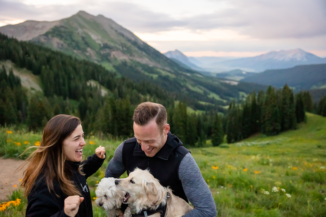 https://mountainmagicmedia.com/wp-content/uploads/2023/07/Crested-Butte-photographer-Gunnison-photographers-Colorado-photography-proposal-engagement-elopement-wedding-venue-photo-by-Mountain-Magic-Media-1891.jpg