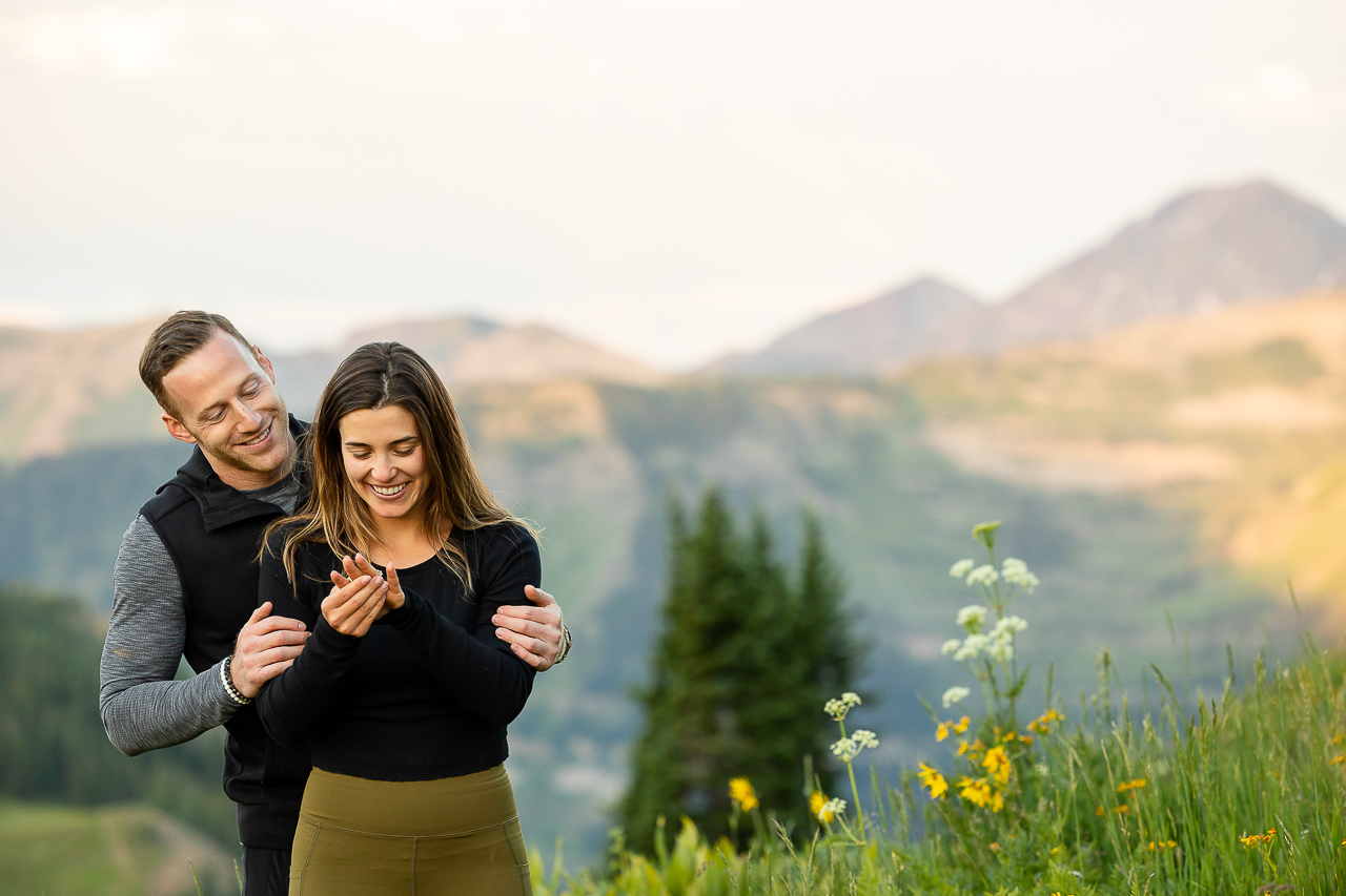 https://mountainmagicmedia.com/wp-content/uploads/2023/07/Crested-Butte-photographer-Gunnison-photographers-Colorado-photography-proposal-engagement-elopement-wedding-venue-photo-by-Mountain-Magic-Media-1914.jpg