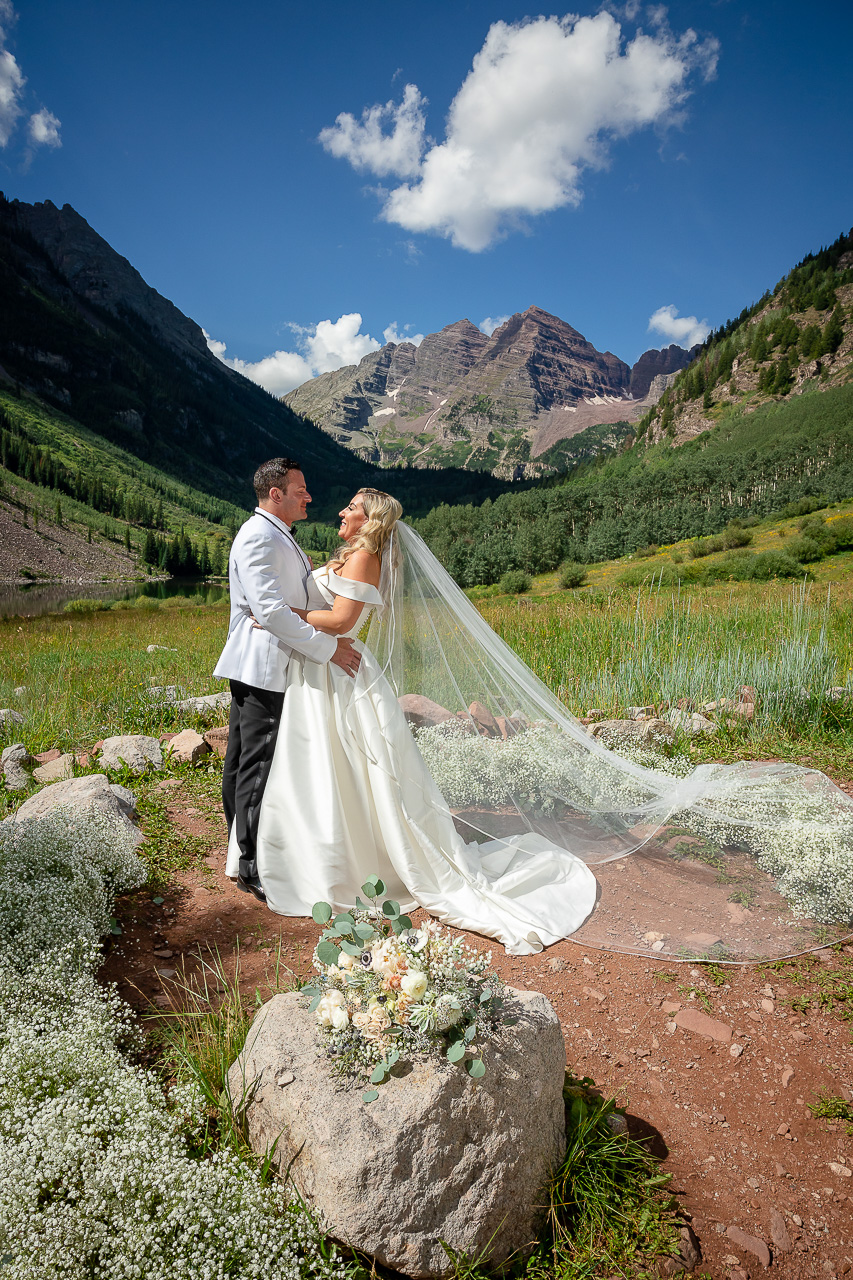 Aspen Maroon Bells view adventure instead vow of the wild outlovers vows newlyweds couple Crested Butte photographer Gunnison photographers Colorado photography - proposal engagement elopement wedding venue - photo by Mountain Magic Media