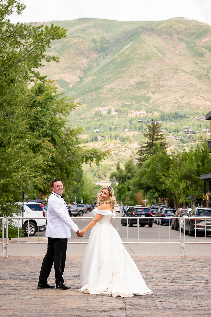 https://mountainmagicmedia.com/wp-content/uploads/2023/07/Crested-Butte-photographer-Gunnison-photographers-Colorado-photography-proposal-engagement-elopement-wedding-venue-photo-by-Mountain-Magic-Media-2094.jpg