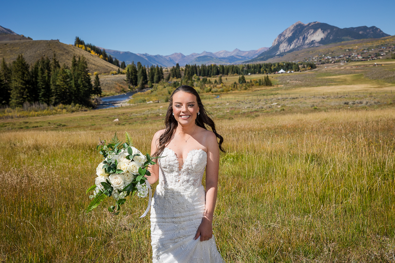 https://mountainmagicmedia.com/wp-content/uploads/2023/07/Crested-Butte-photographer-Gunnison-photographers-Colorado-photography-proposal-engagement-elopement-wedding-venue-photo-by-Mountain-Magic-Media-2237.jpg