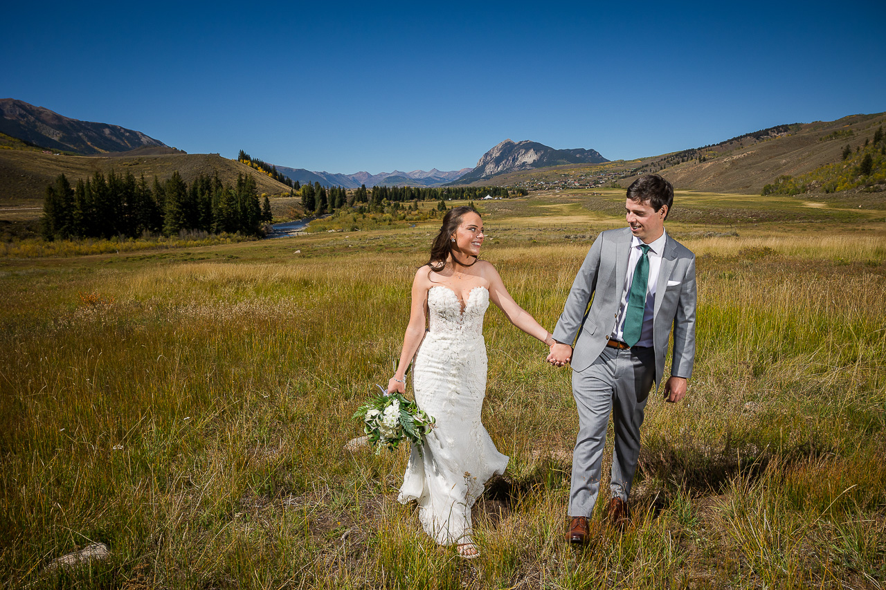 https://mountainmagicmedia.com/wp-content/uploads/2023/07/Crested-Butte-photographer-Gunnison-photographers-Colorado-photography-proposal-engagement-elopement-wedding-venue-photo-by-Mountain-Magic-Media-2241.jpg