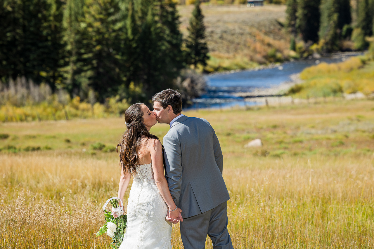 https://mountainmagicmedia.com/wp-content/uploads/2023/07/Crested-Butte-photographer-Gunnison-photographers-Colorado-photography-proposal-engagement-elopement-wedding-venue-photo-by-Mountain-Magic-Media-2243.jpg