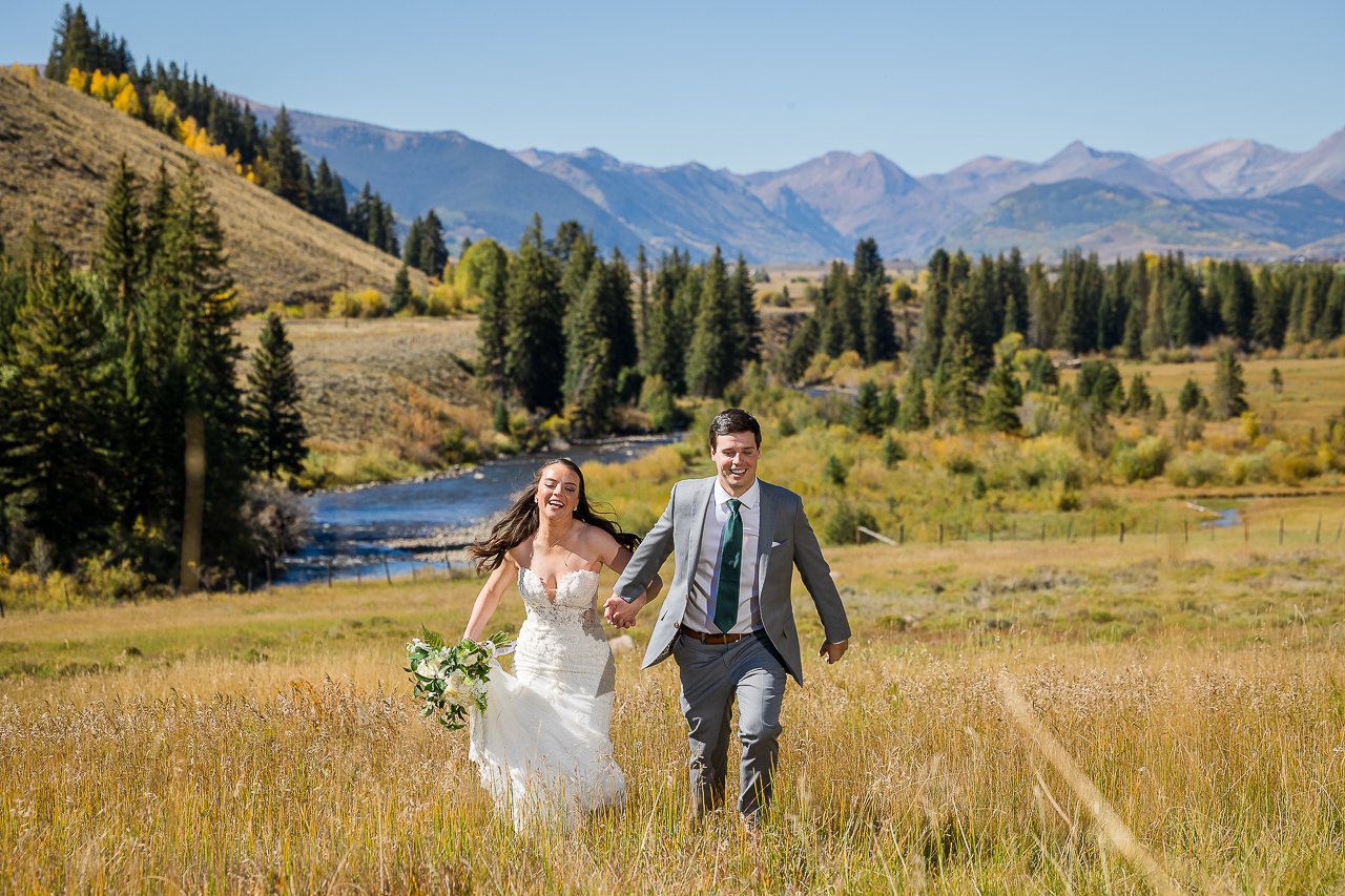 https://mountainmagicmedia.com/wp-content/uploads/2023/07/Crested-Butte-photographer-Gunnison-photographers-Colorado-photography-proposal-engagement-elopement-wedding-venue-photo-by-Mountain-Magic-Media-2249.jpg