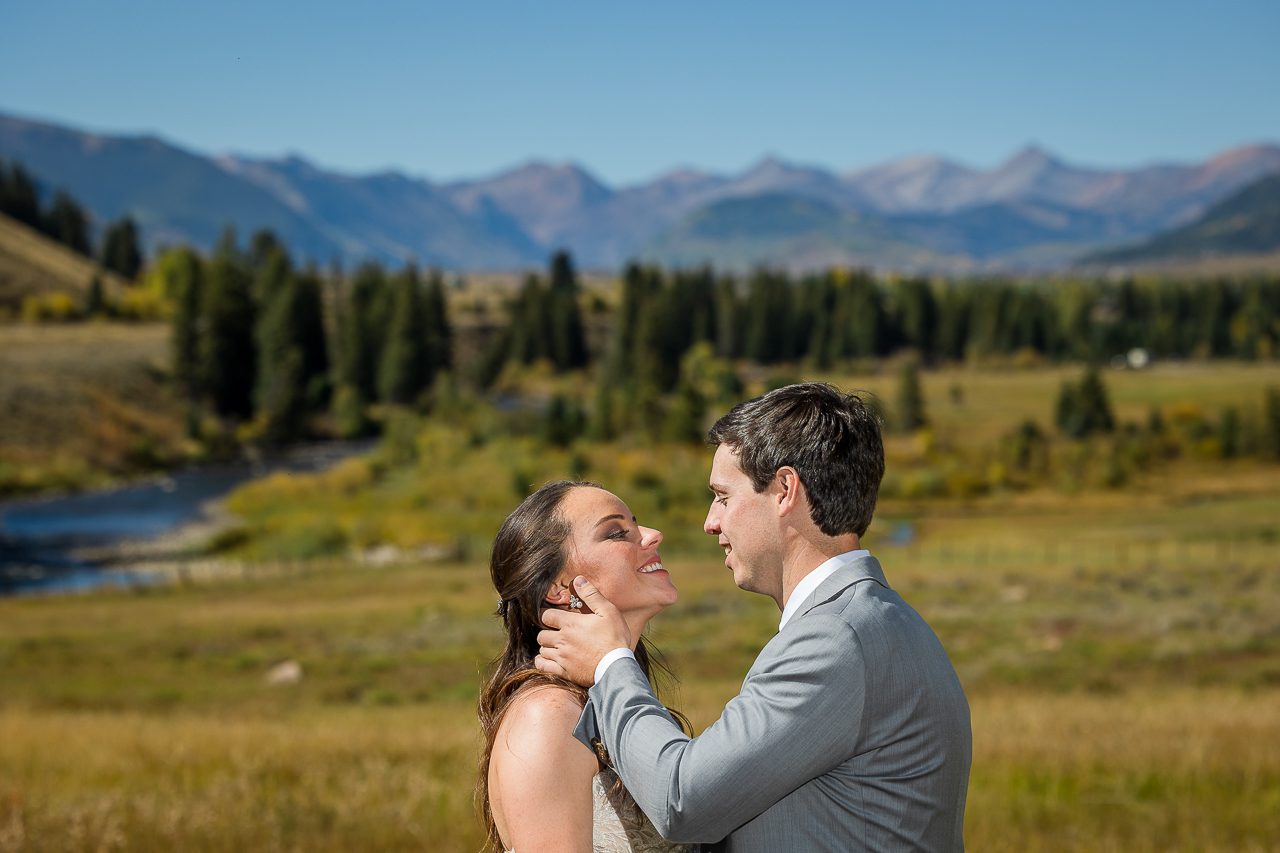 https://mountainmagicmedia.com/wp-content/uploads/2023/07/Crested-Butte-photographer-Gunnison-photographers-Colorado-photography-proposal-engagement-elopement-wedding-venue-photo-by-Mountain-Magic-Media-2251.jpg