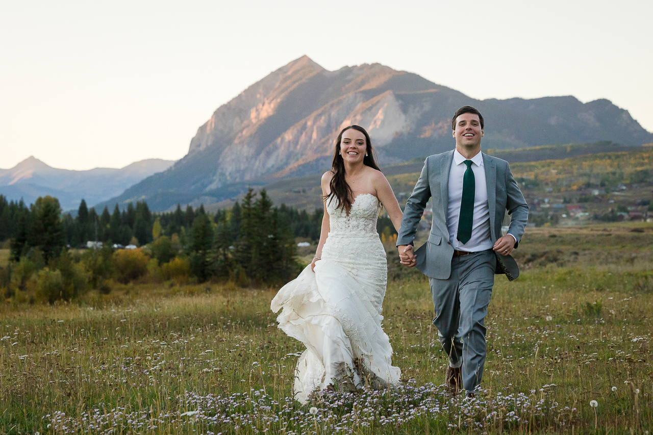 https://mountainmagicmedia.com/wp-content/uploads/2023/07/Crested-Butte-photographer-Gunnison-photographers-Colorado-photography-proposal-engagement-elopement-wedding-venue-photo-by-Mountain-Magic-Media-2282.jpg