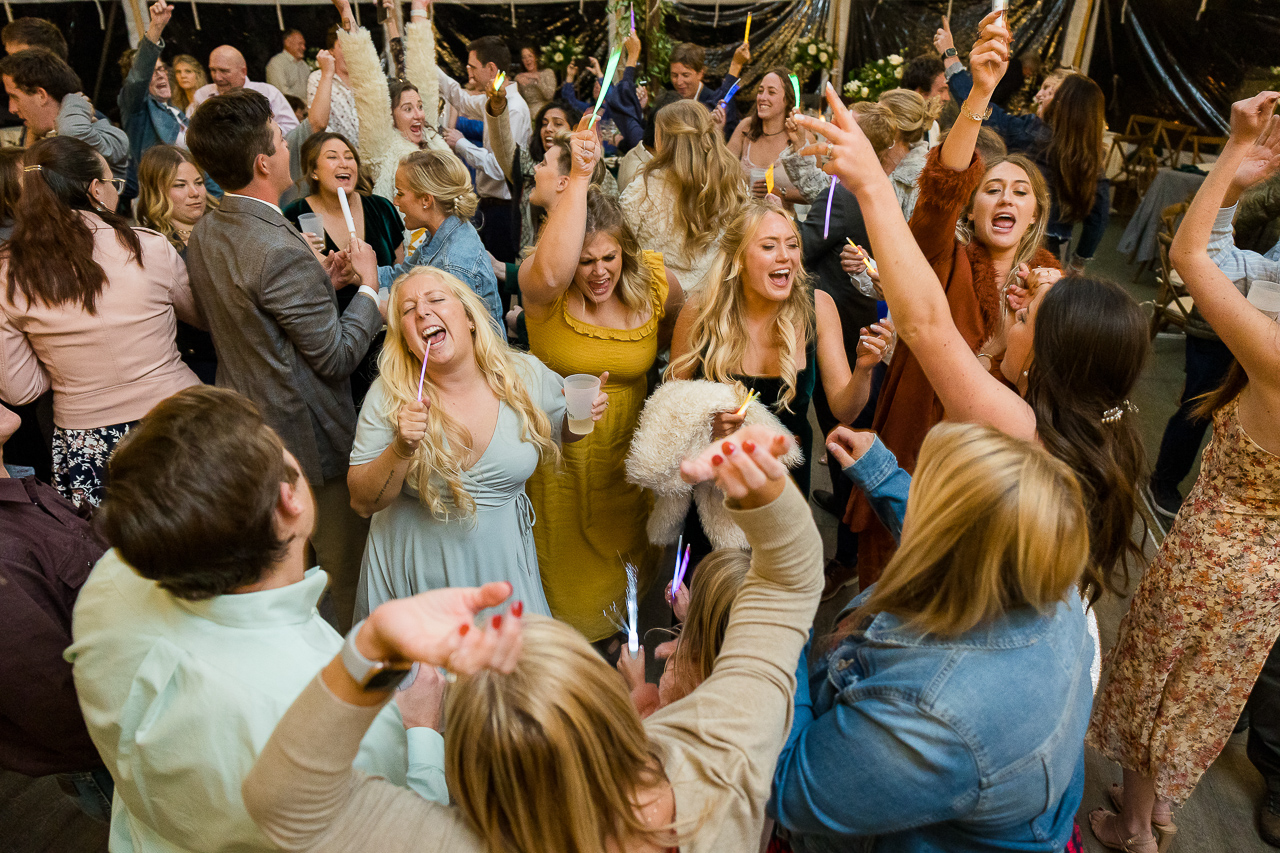 https://mountainmagicmedia.com/wp-content/uploads/2023/07/Crested-Butte-photographer-Gunnison-photographers-Colorado-photography-proposal-engagement-elopement-wedding-venue-photo-by-Mountain-Magic-Media-2294.jpg