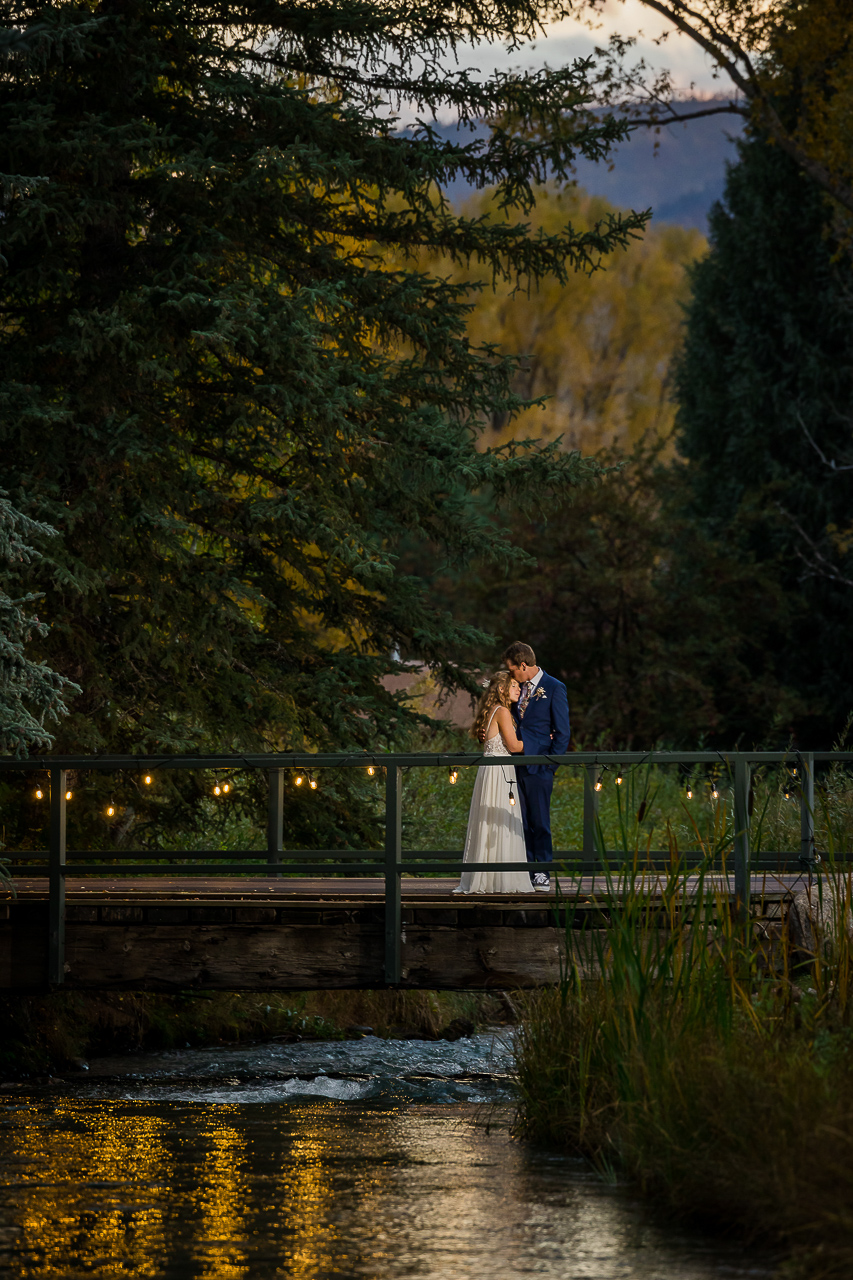 https://mountainmagicmedia.com/wp-content/uploads/2023/07/Crested-Butte-photographer-Gunnison-photographers-Colorado-photography-proposal-engagement-elopement-wedding-venue-photo-by-Mountain-Magic-Media-2344.jpg