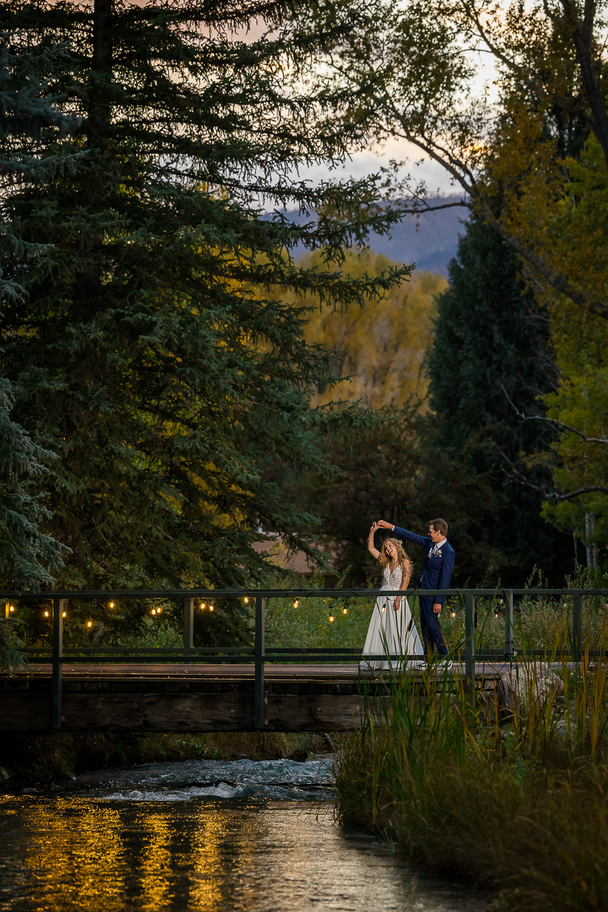 https://mountainmagicmedia.com/wp-content/uploads/2023/07/Crested-Butte-photographer-Gunnison-photographers-Colorado-photography-proposal-engagement-elopement-wedding-venue-photo-by-Mountain-Magic-Media-2345.jpg