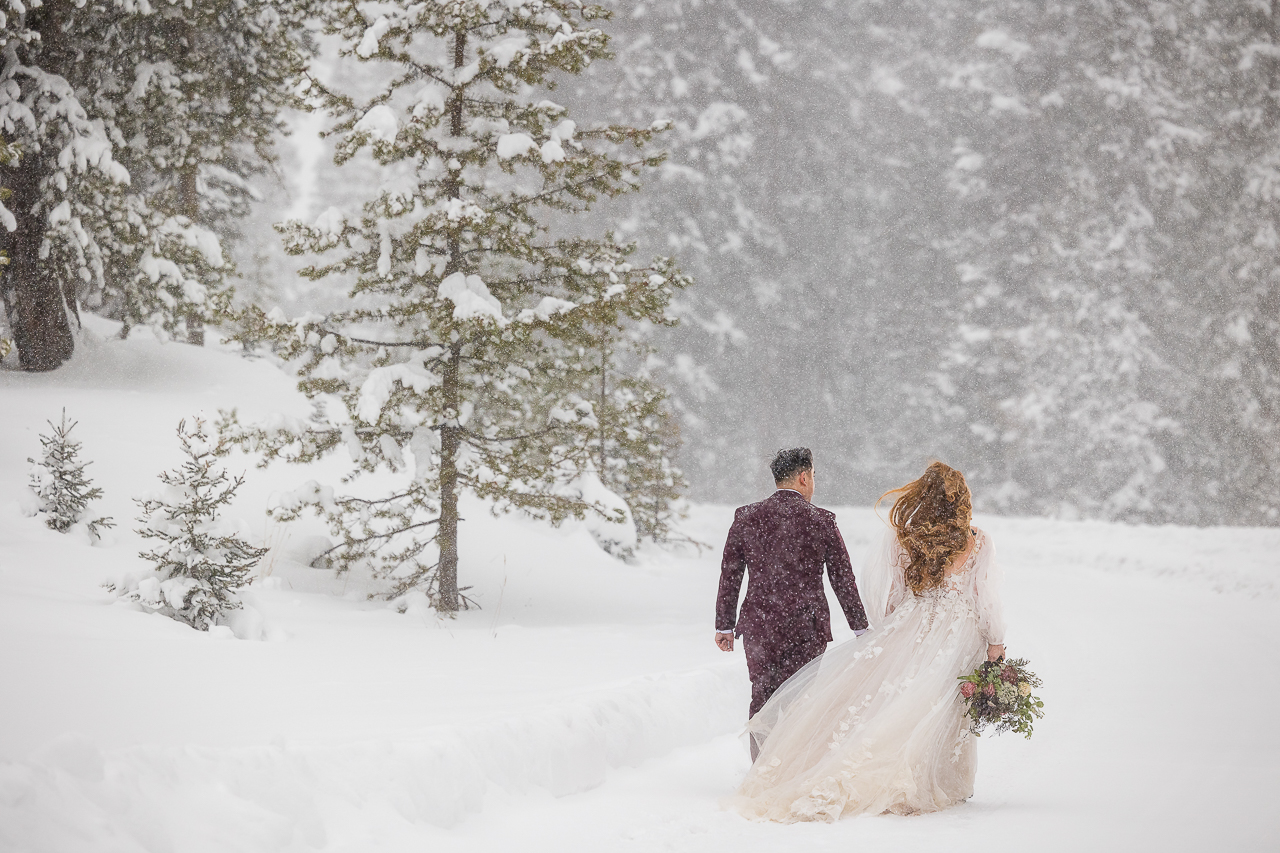 https://mountainmagicmedia.com/wp-content/uploads/2023/07/Crested-Butte-photographer-Gunnison-photographers-Colorado-photography-proposal-engagement-elopement-wedding-venue-photo-by-Mountain-Magic-Media-2350.jpg