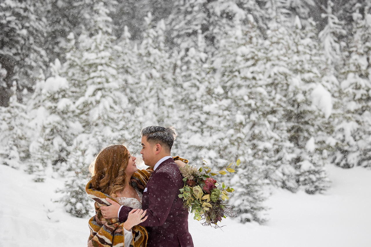 https://mountainmagicmedia.com/wp-content/uploads/2023/07/Crested-Butte-photographer-Gunnison-photographers-Colorado-photography-proposal-engagement-elopement-wedding-venue-photo-by-Mountain-Magic-Media-2363.jpg