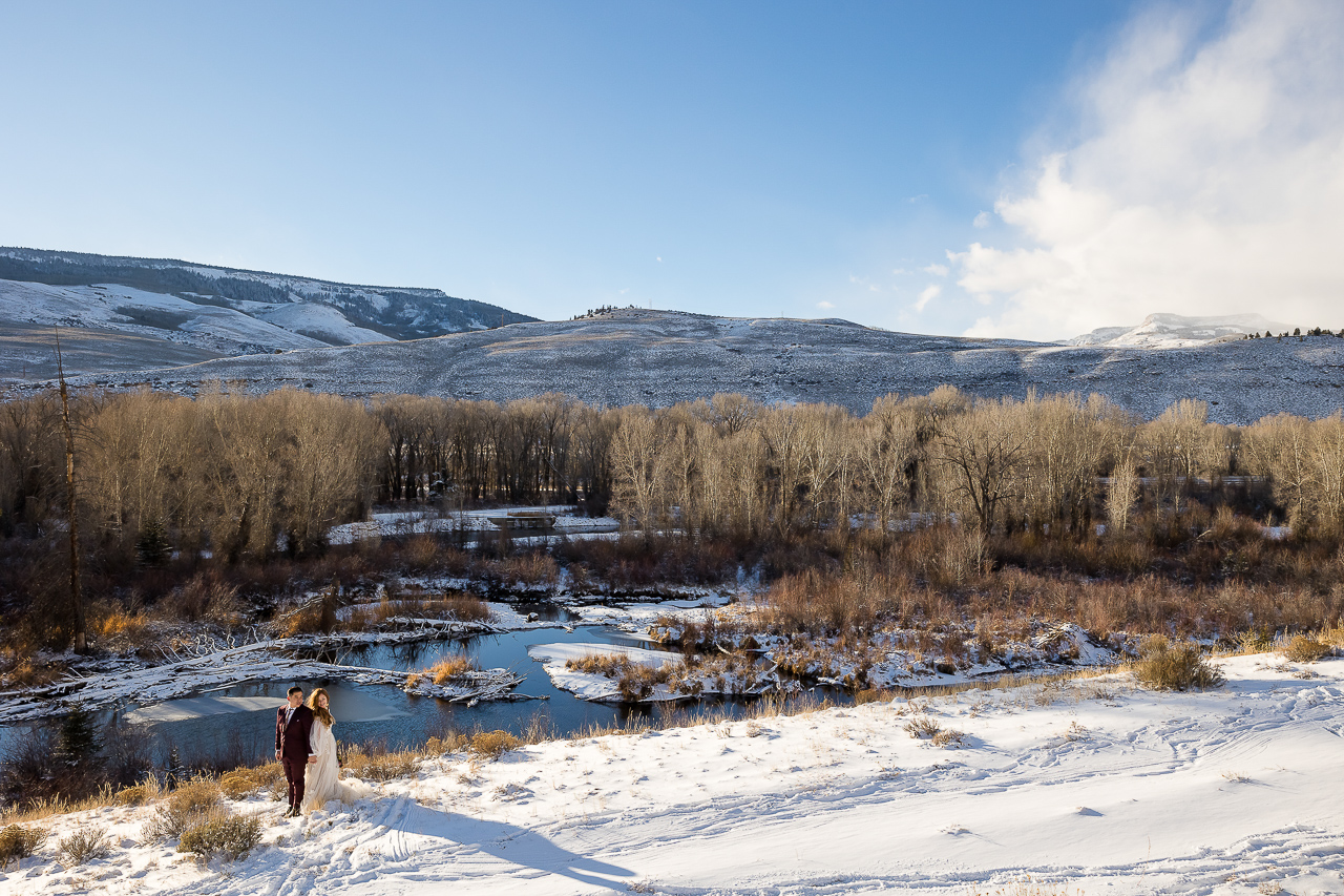 https://mountainmagicmedia.com/wp-content/uploads/2023/07/Crested-Butte-photographer-Gunnison-photographers-Colorado-photography-proposal-engagement-elopement-wedding-venue-photo-by-Mountain-Magic-Media-2379.jpg