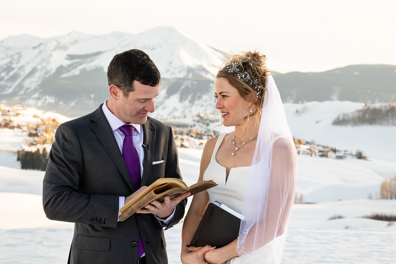 https://mountainmagicmedia.com/wp-content/uploads/2023/07/Crested-Butte-photographer-Gunnison-photographers-Colorado-photography-proposal-engagement-elopement-wedding-venue-photo-by-Mountain-Magic-Media-2550.jpg