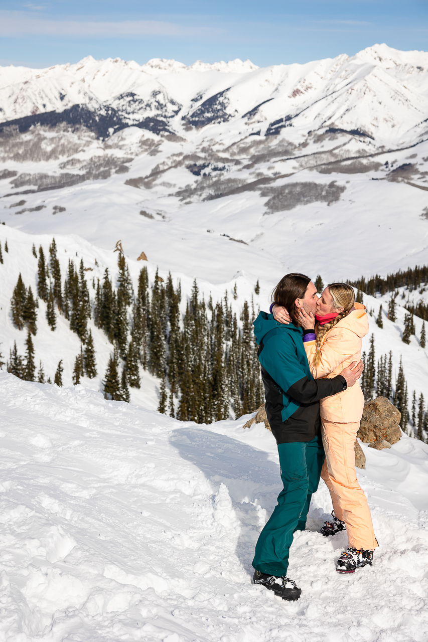 https://mountainmagicmedia.com/wp-content/uploads/2023/07/Crested-Butte-photographer-Gunnison-photographers-Colorado-photography-proposal-engagement-elopement-wedding-venue-photo-by-Mountain-Magic-Media-2615.jpg