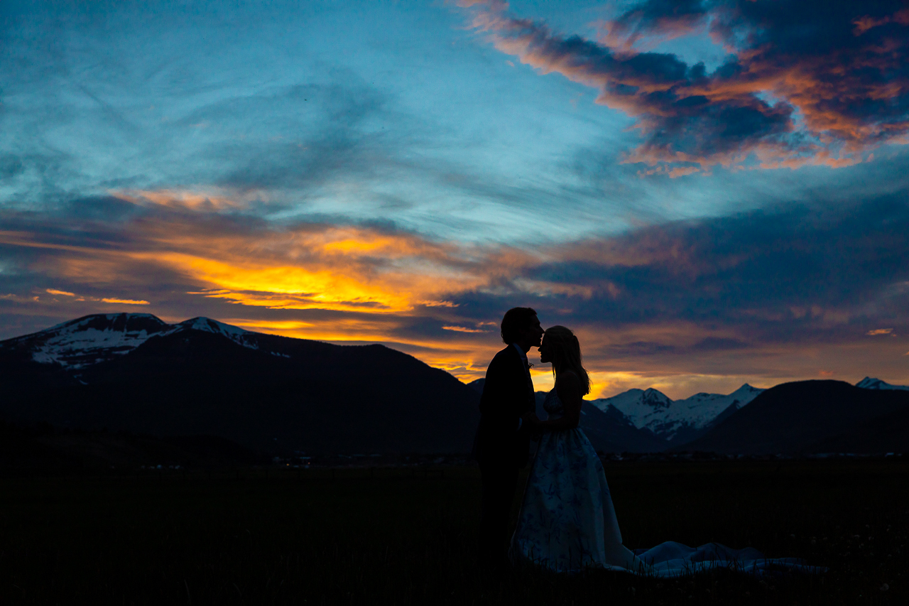 https://mountainmagicmedia.com/wp-content/uploads/2023/07/Crested-Butte-photographer-Gunnison-photographers-Colorado-photography-proposal-engagement-elopement-wedding-venue-photo-by-Mountain-Magic-Media-270.jpg