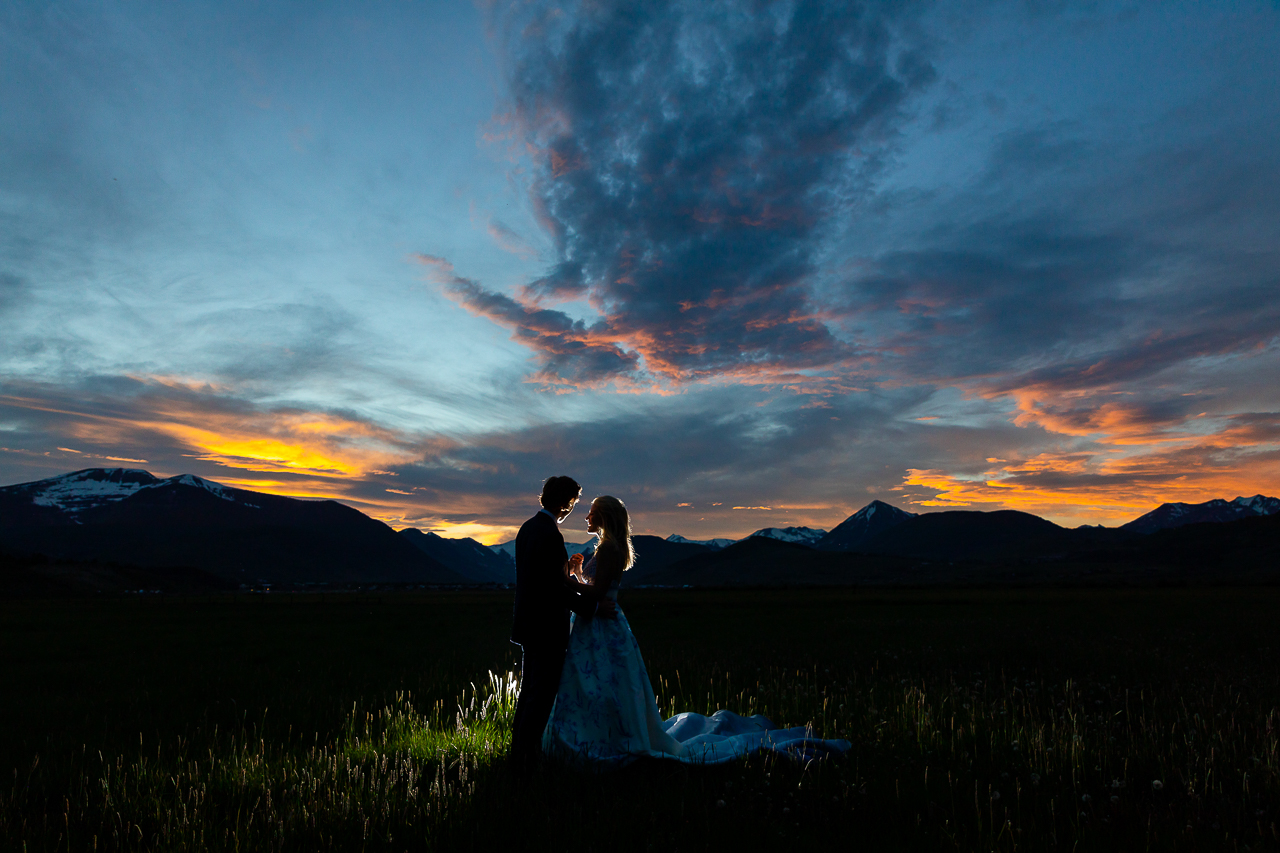 https://mountainmagicmedia.com/wp-content/uploads/2023/07/Crested-Butte-photographer-Gunnison-photographers-Colorado-photography-proposal-engagement-elopement-wedding-venue-photo-by-Mountain-Magic-Media-271.jpg