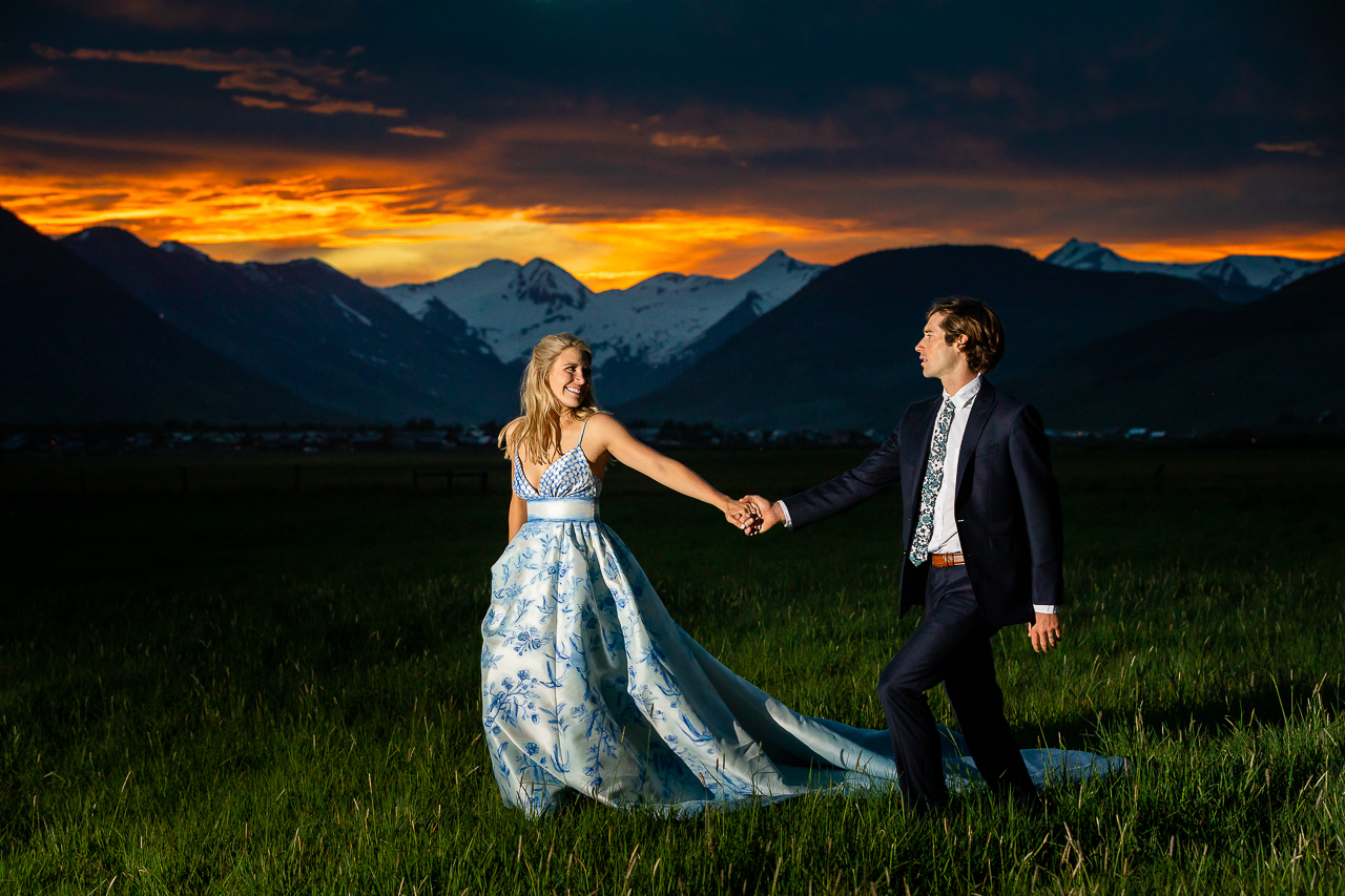 https://mountainmagicmedia.com/wp-content/uploads/2023/07/Crested-Butte-photographer-Gunnison-photographers-Colorado-photography-proposal-engagement-elopement-wedding-venue-photo-by-Mountain-Magic-Media-285.jpg