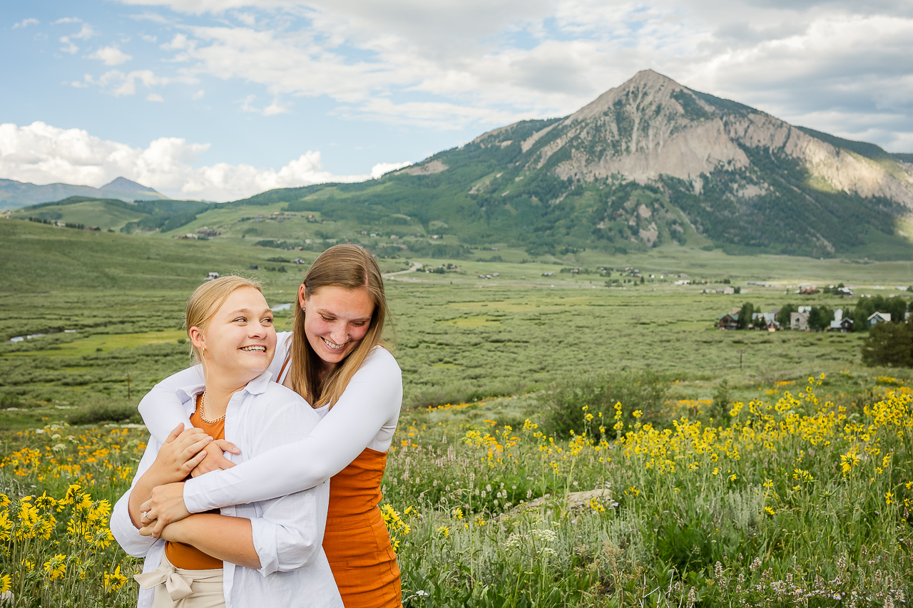 https://mountainmagicmedia.com/wp-content/uploads/2023/07/Crested-Butte-photographer-Gunnison-photographers-Colorado-photography-proposal-engagement-elopement-wedding-venue-photo-by-Mountain-Magic-Media-33.jpg