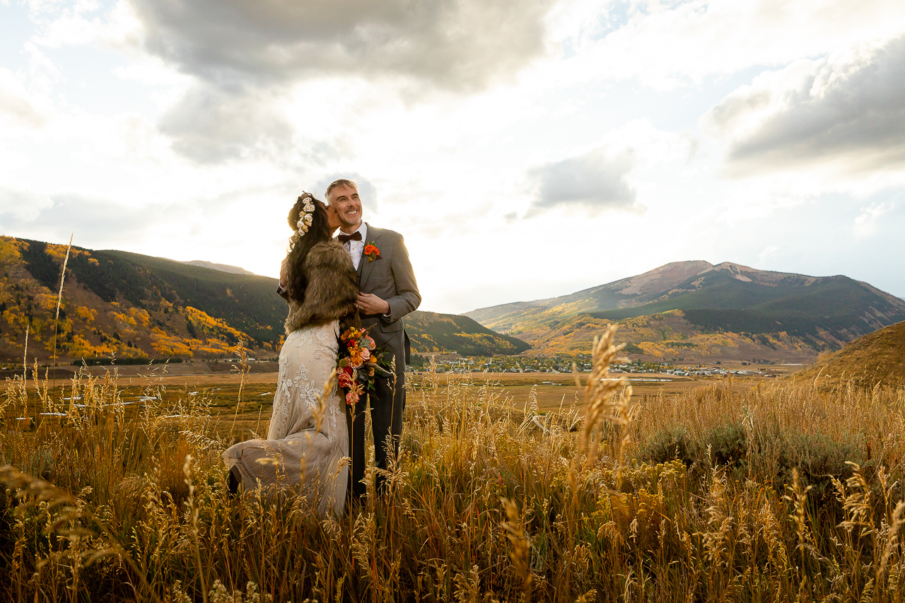 https://mountainmagicmedia.com/wp-content/uploads/2023/07/Crested-Butte-photographer-Gunnison-photographers-Colorado-photography-proposal-engagement-elopement-wedding-venue-photo-by-Mountain-Magic-Media-373.jpg