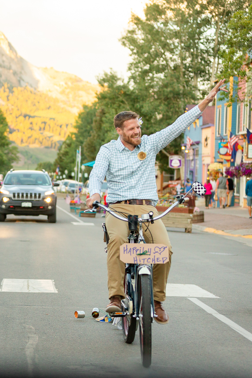 https://mountainmagicmedia.com/wp-content/uploads/2023/07/Crested-Butte-photographer-Gunnison-photographers-Colorado-photography-proposal-engagement-elopement-wedding-venue-photo-by-Mountain-Magic-Media-455.jpg