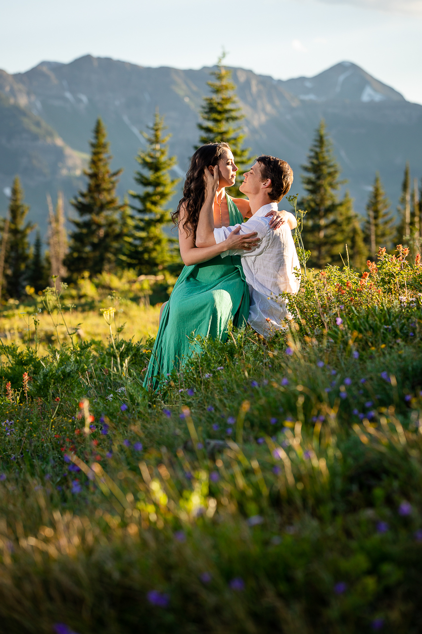 https://mountainmagicmedia.com/wp-content/uploads/2023/07/Crested-Butte-photographer-Gunnison-photographers-Colorado-photography-proposal-engagement-elopement-wedding-venue-photo-by-Mountain-Magic-Media-494.jpg