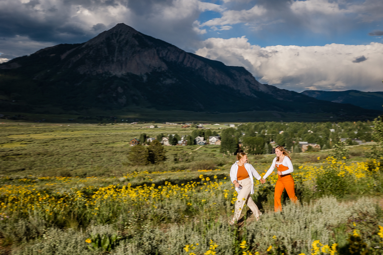 https://mountainmagicmedia.com/wp-content/uploads/2023/07/Crested-Butte-photographer-Gunnison-photographers-Colorado-photography-proposal-engagement-elopement-wedding-venue-photo-by-Mountain-Magic-Media-51.jpg