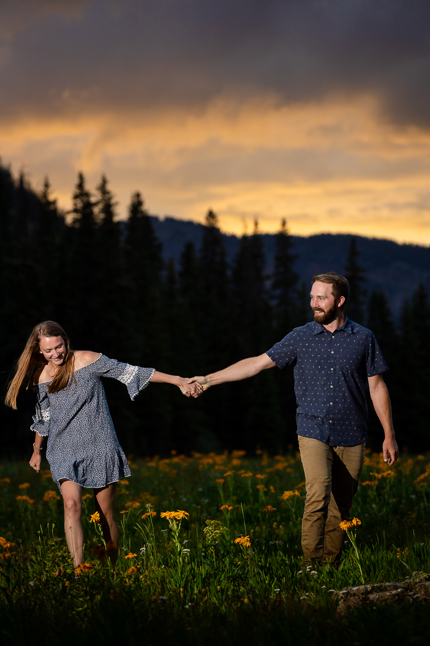 https://mountainmagicmedia.com/wp-content/uploads/2023/07/Crested-Butte-photographer-Gunnison-photographers-Colorado-photography-proposal-engagement-elopement-wedding-venue-photo-by-Mountain-Magic-Media-546.jpg