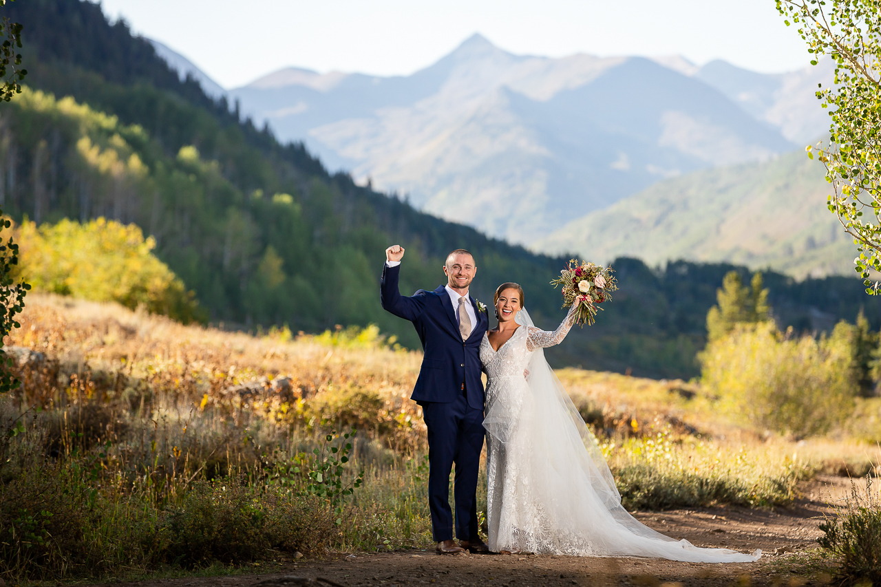 https://mountainmagicmedia.com/wp-content/uploads/2023/07/Crested-Butte-photographer-Gunnison-photographers-Colorado-photography-proposal-engagement-elopement-wedding-venue-photo-by-Mountain-Magic-Media-548.jpg