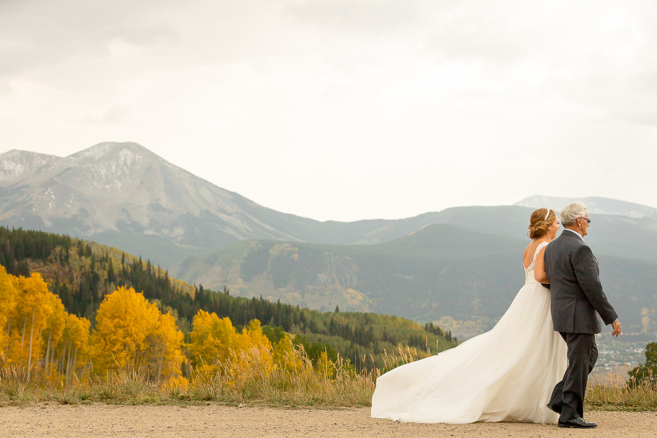 https://mountainmagicmedia.com/wp-content/uploads/2023/07/Crested-Butte-photographer-Gunnison-photographers-Colorado-photography-proposal-engagement-elopement-wedding-venue-photo-by-Mountain-Magic-Media-561.jpg