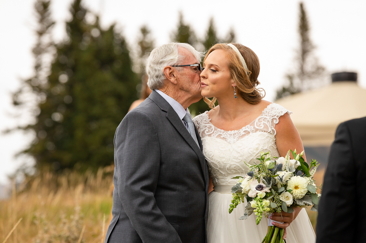 https://mountainmagicmedia.com/wp-content/uploads/2023/07/Crested-Butte-photographer-Gunnison-photographers-Colorado-photography-proposal-engagement-elopement-wedding-venue-photo-by-Mountain-Magic-Media-565.jpg